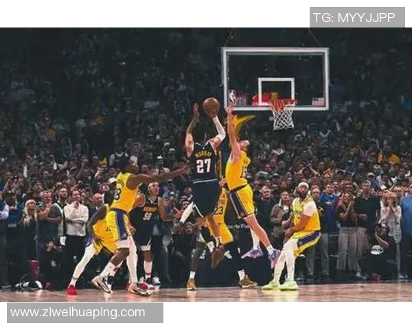 2013年季后赛勇士与掘金第四场激战回顾与精彩瞬间分析 2013年季后赛勇士与掘金第四场激战回顾与精彩瞬间分析